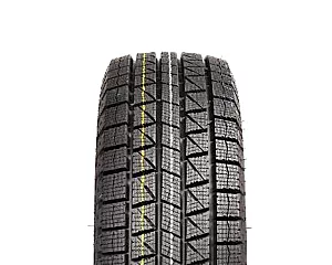 225/65R17 APLUS A506 102S