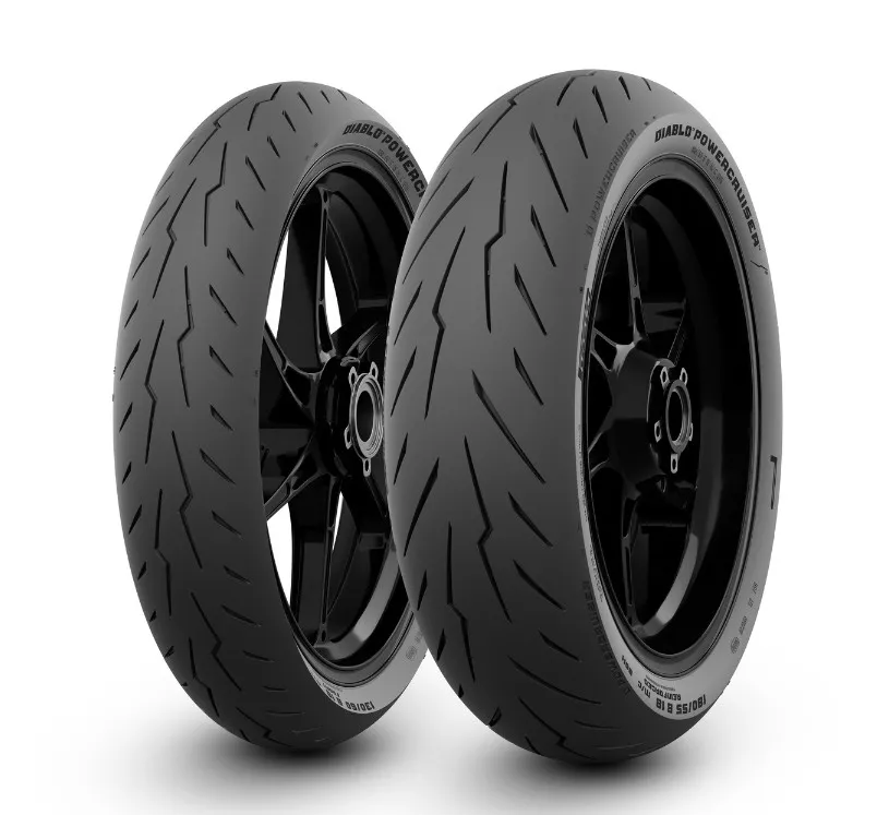240/40VR18 Pirelli DIABLO POWERCRUISER 79V TL CRUISING Rear