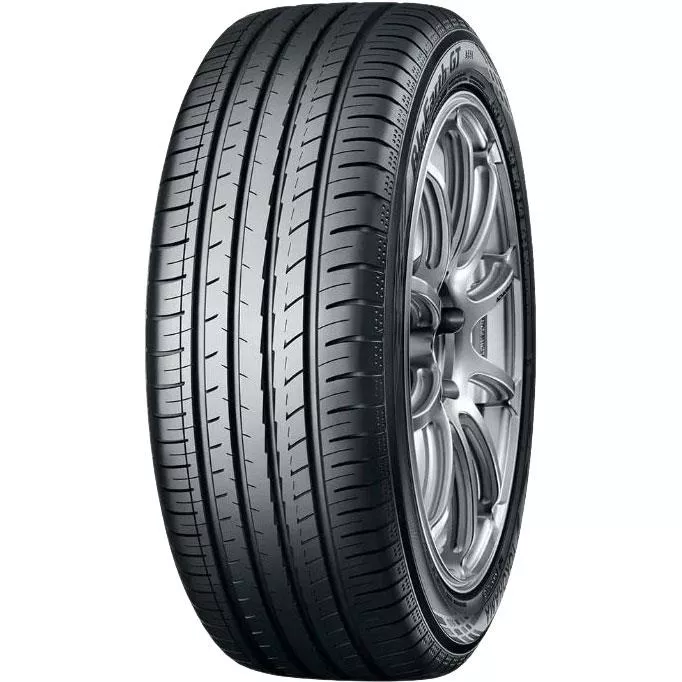 205/40R18 YOKOHAMA BLUEARTH-GT AE51 86W XL RPB CAB71